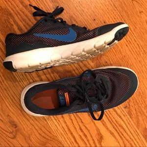Nike Youth Sneakers, Y5-Blue